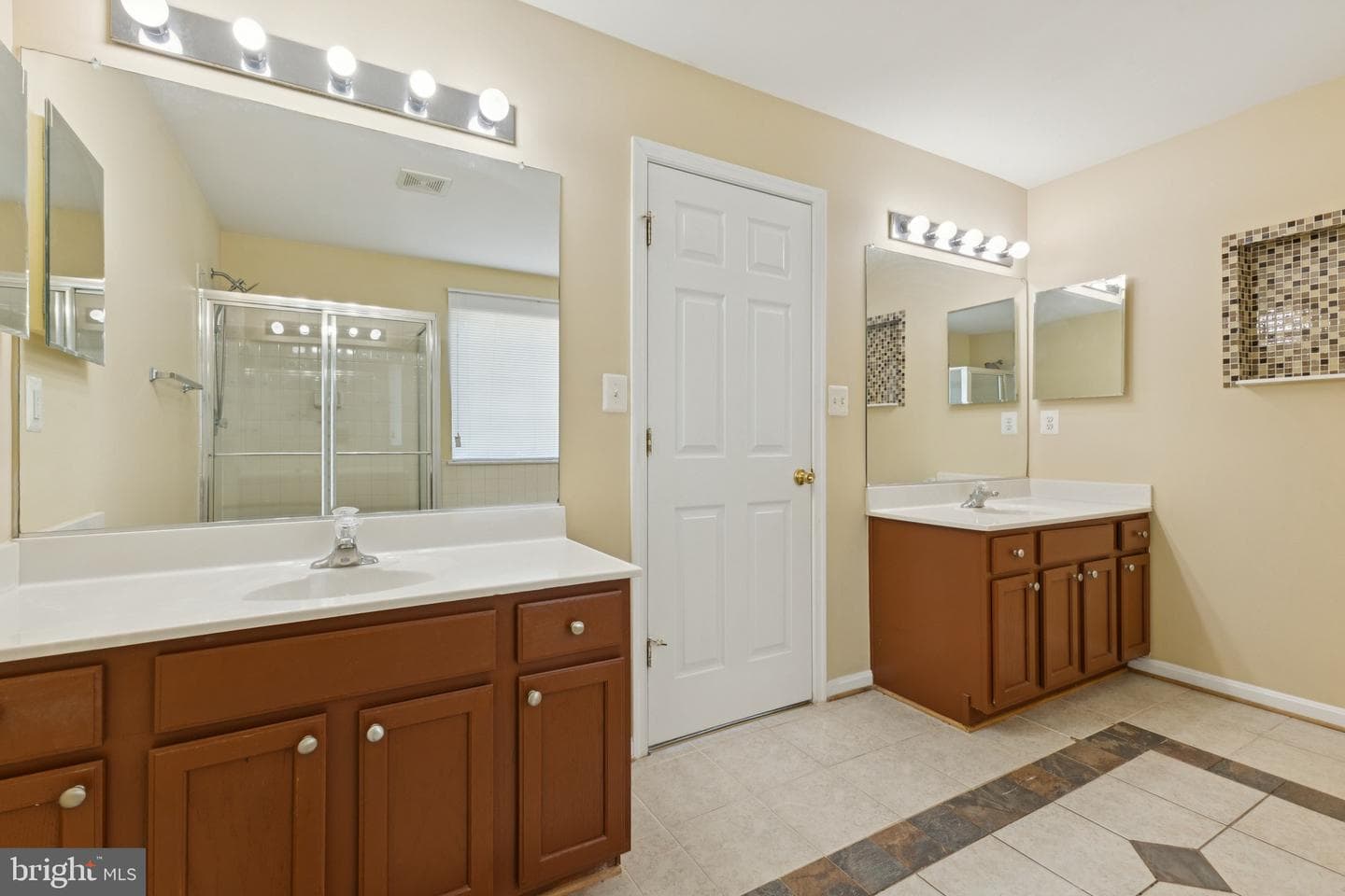 14536 General Washington Drive photo 25