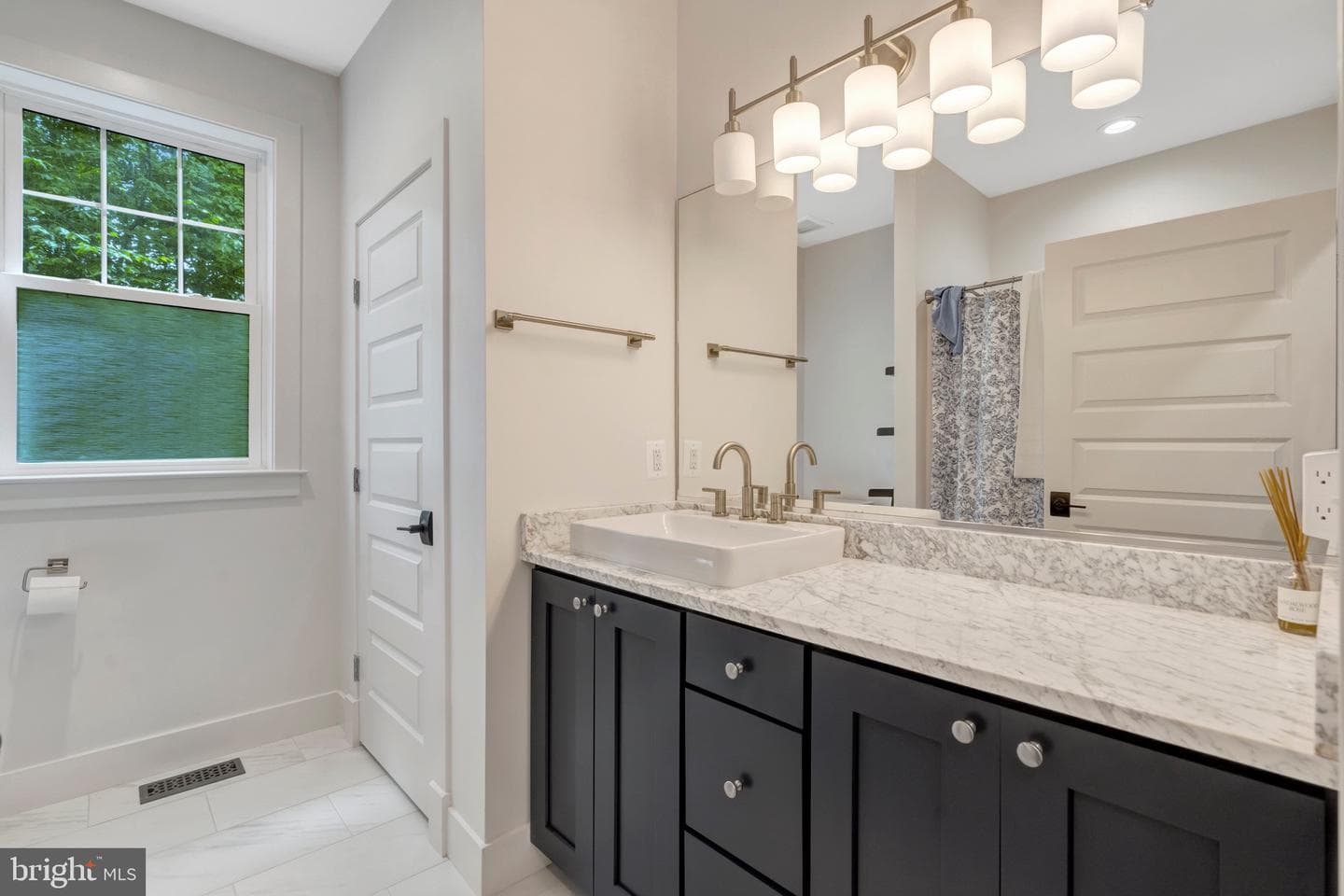 8880 Evelyn Drive photo 23