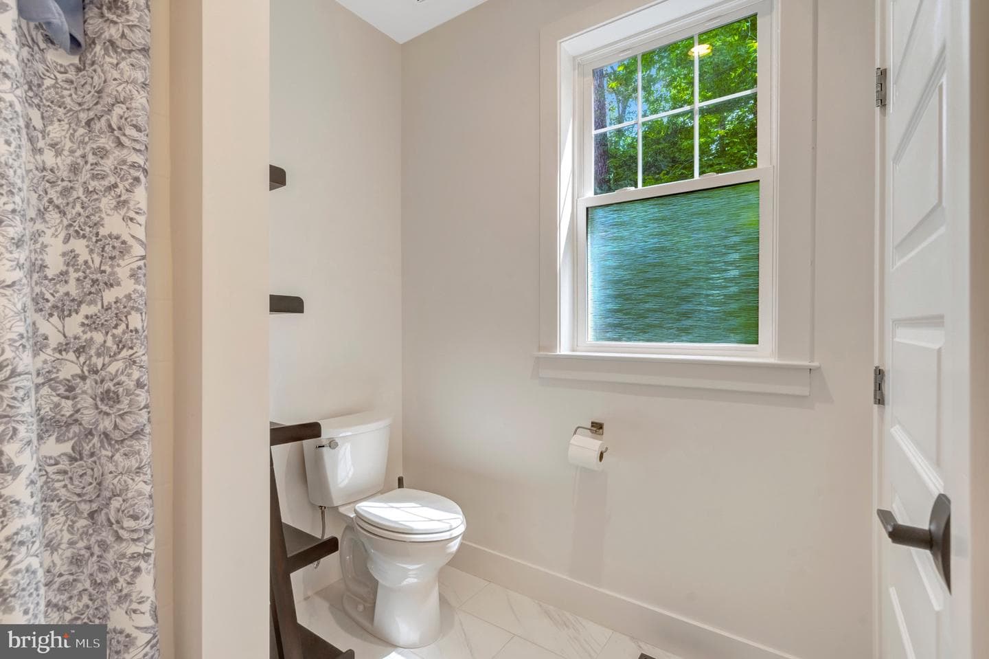 8880 Evelyn Drive photo 24
