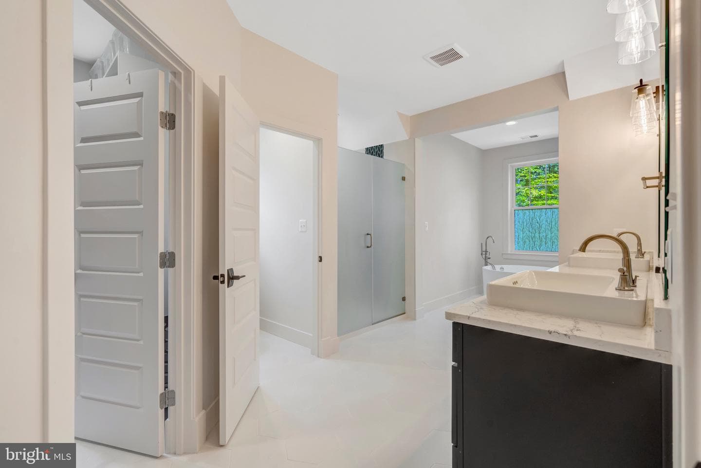 8880 Evelyn Drive photo 25
