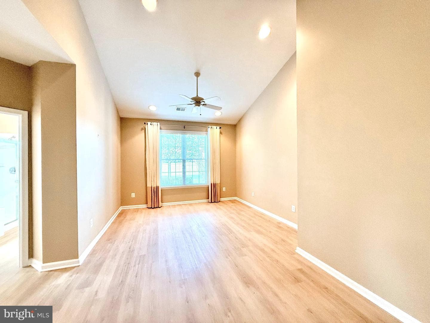 13737 Heritage Valley Way photo 8