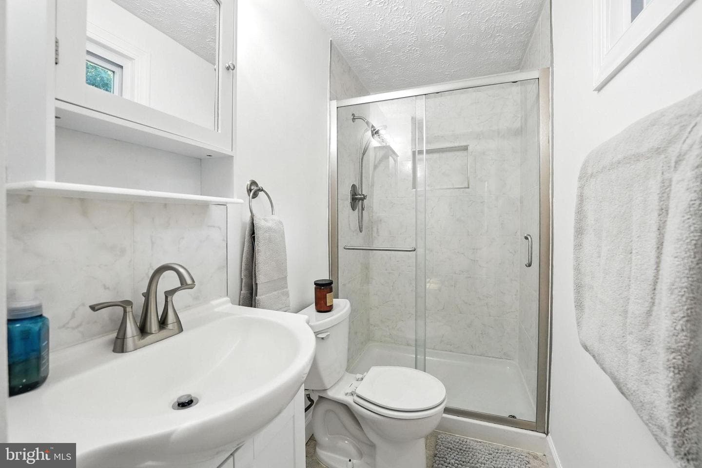 2527 Tabor Court photo 15