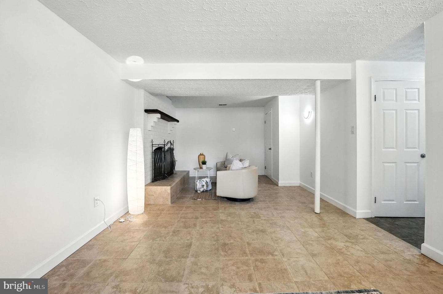 2527 Tabor Court photo 24