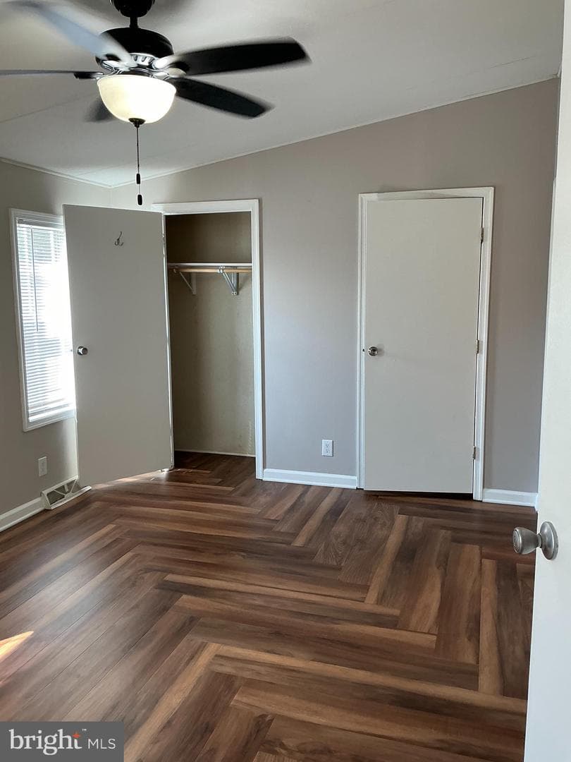 4 Prince William Circle photo 12