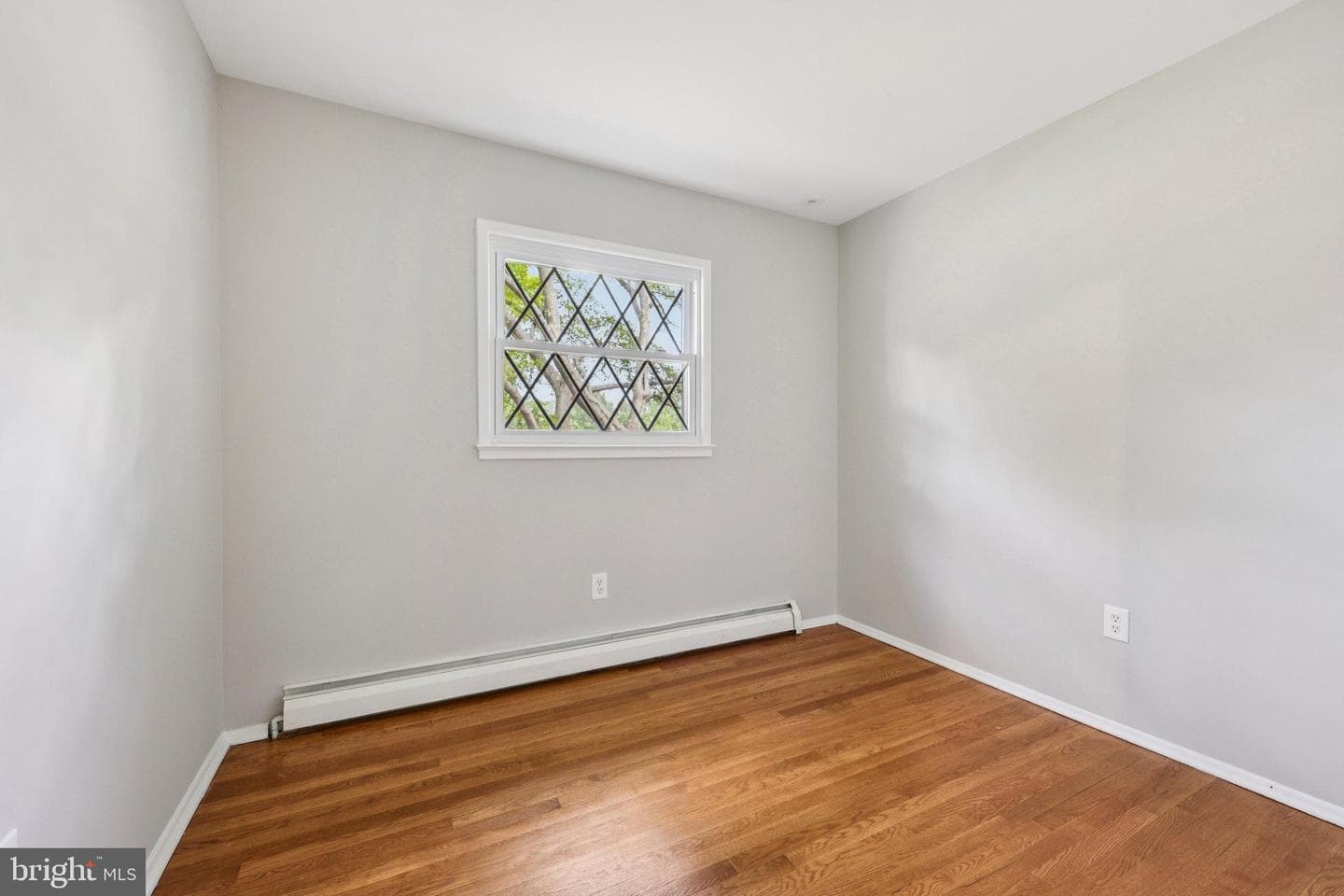 3555 Forestdale Avenue photo 11