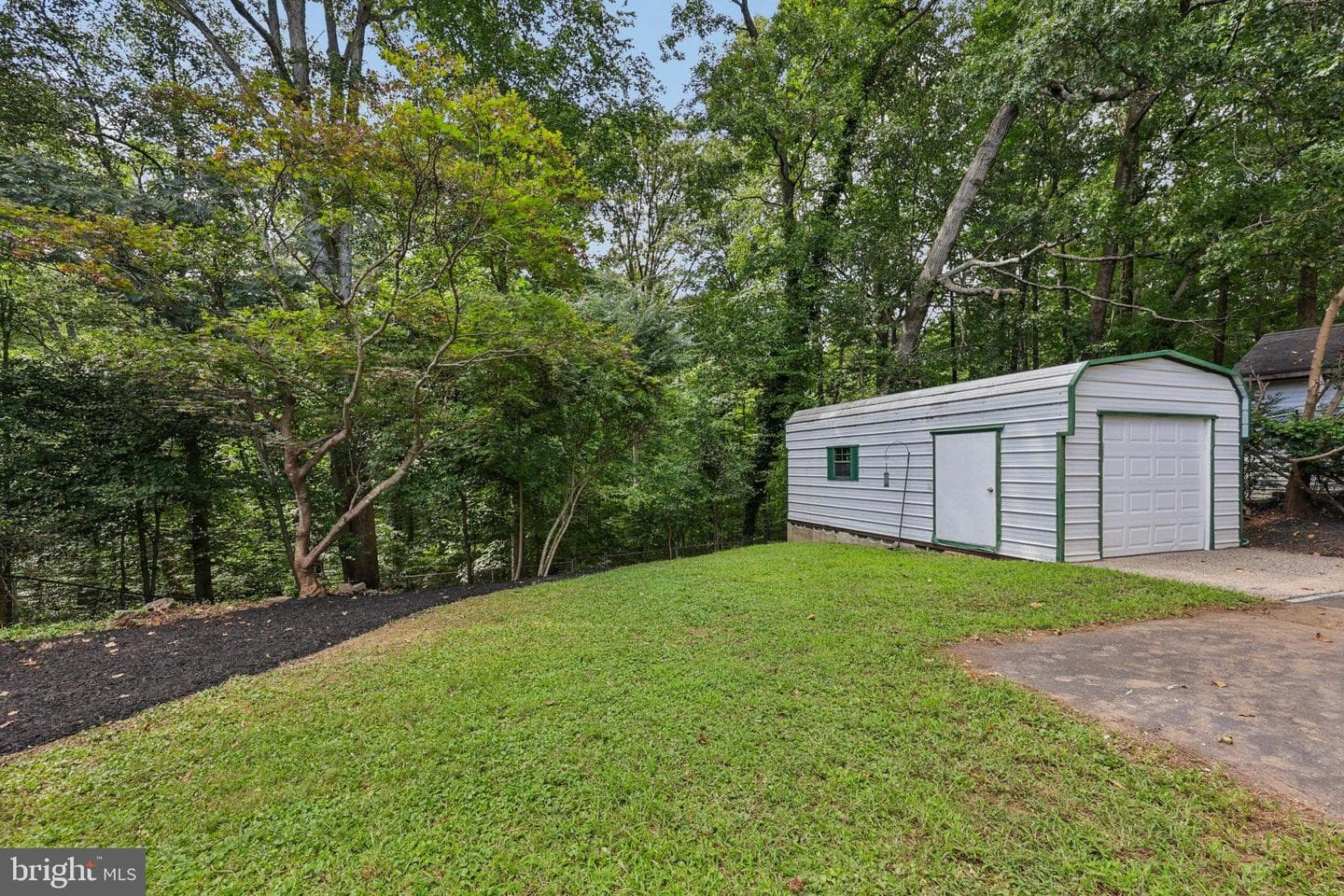 3555 Forestdale Avenue photo 22