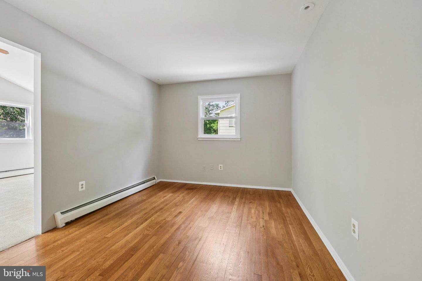 3555 Forestdale Avenue photo 9