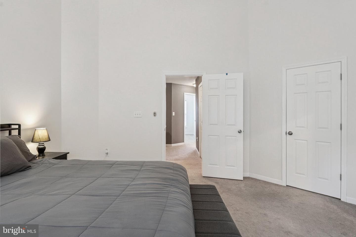 15714 Palermo Terrace photo 41