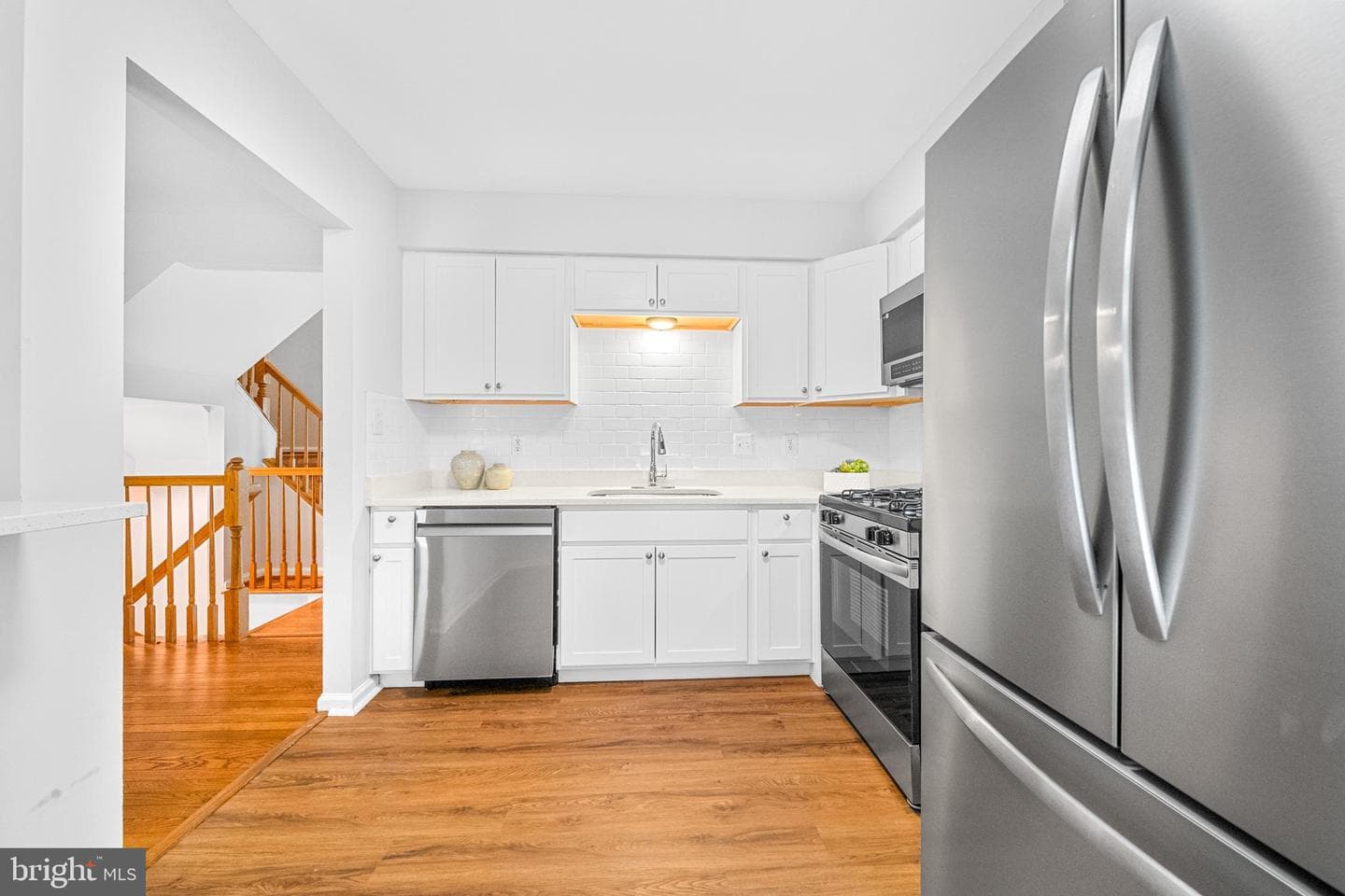 12758 Silvia Loop photo 9