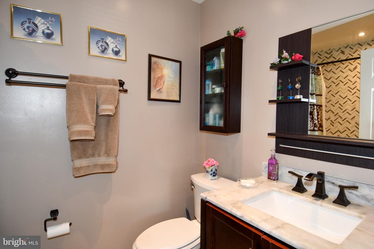 7546 Belle Grae Drive #1 photo 23