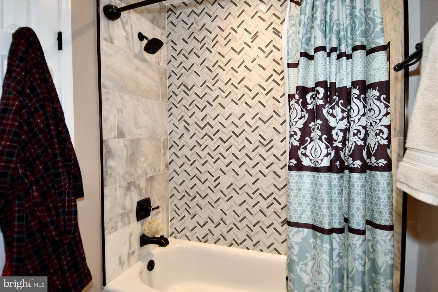 7546 Belle Grae Drive #1 photo 24
