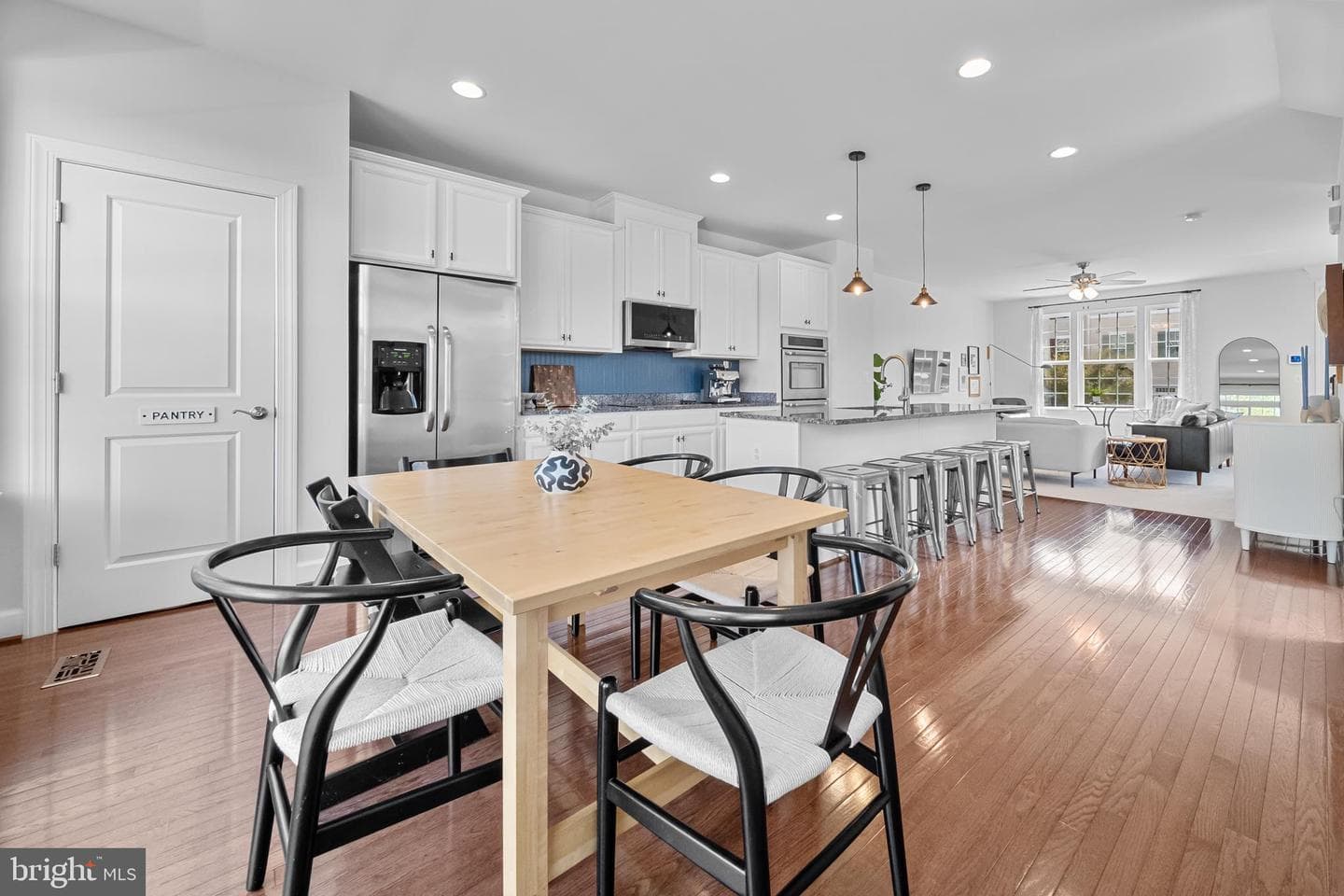 10758 Hinton Way photo 14