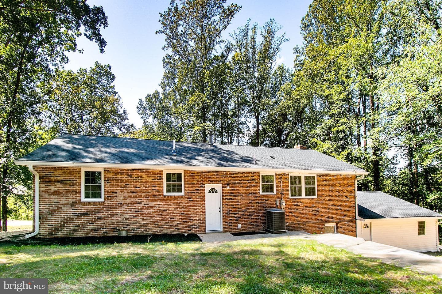 13305 Kahns Road photo 37