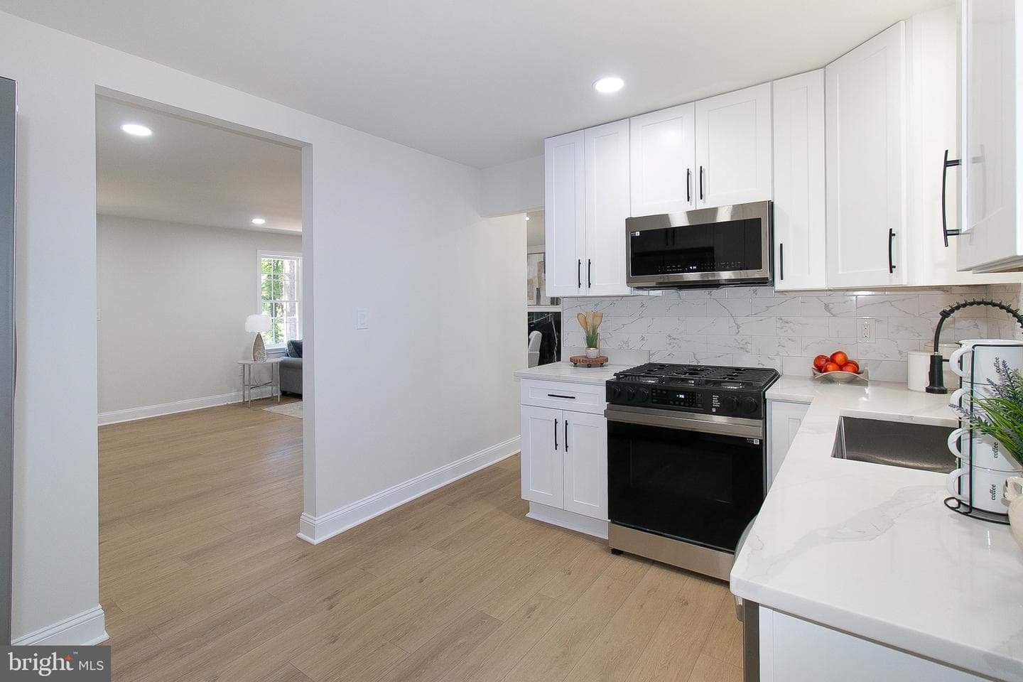 13305 Kahns Road photo 9