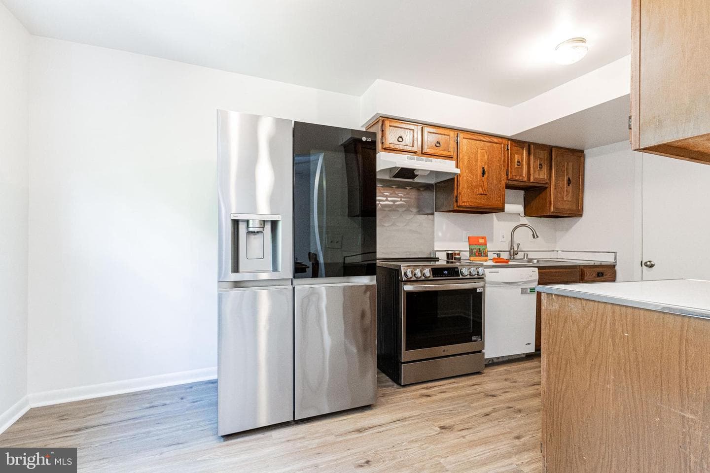 14603 Earlham Court photo 10