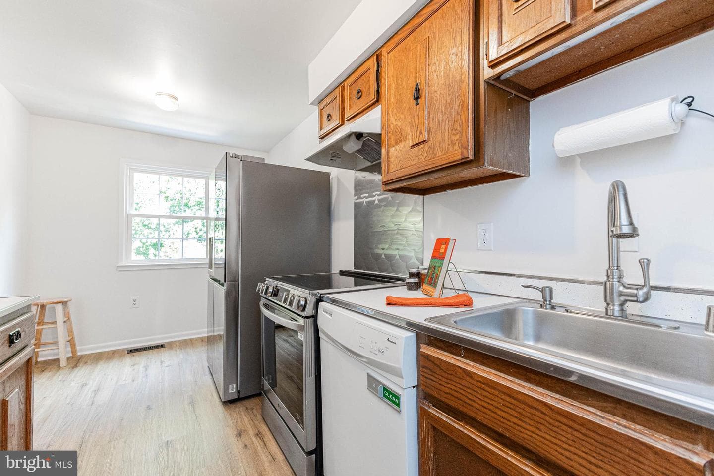 14603 Earlham Court photo 12