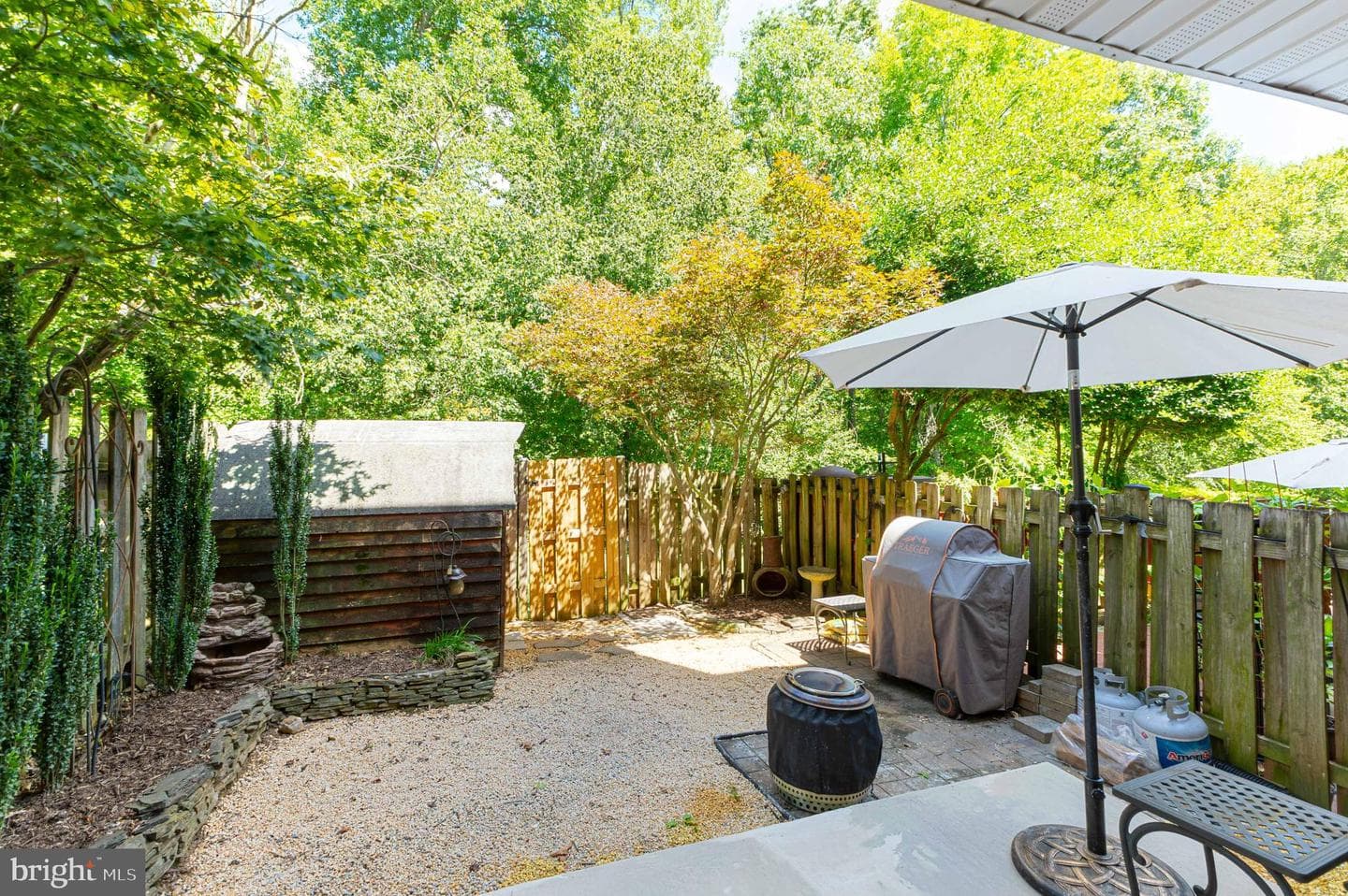 14603 Earlham Court photo 28