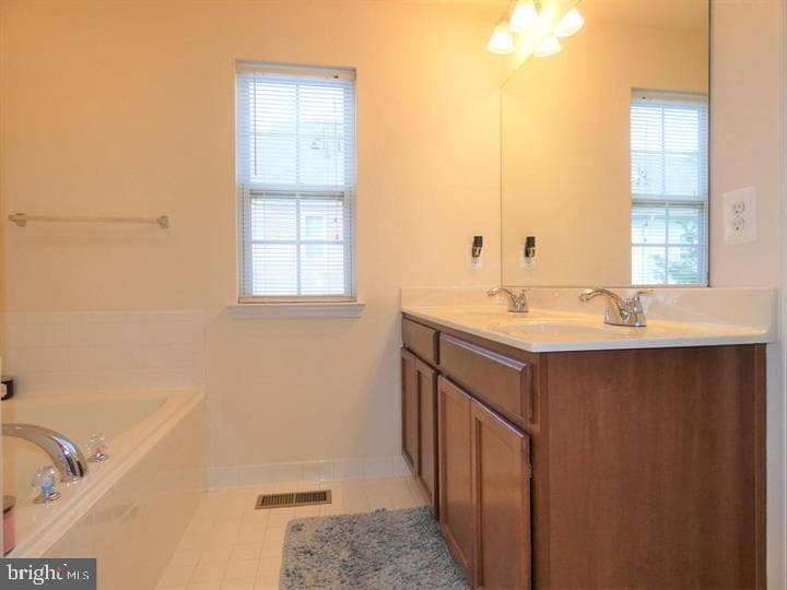 4911 Potomac Highlands Circle photo 3