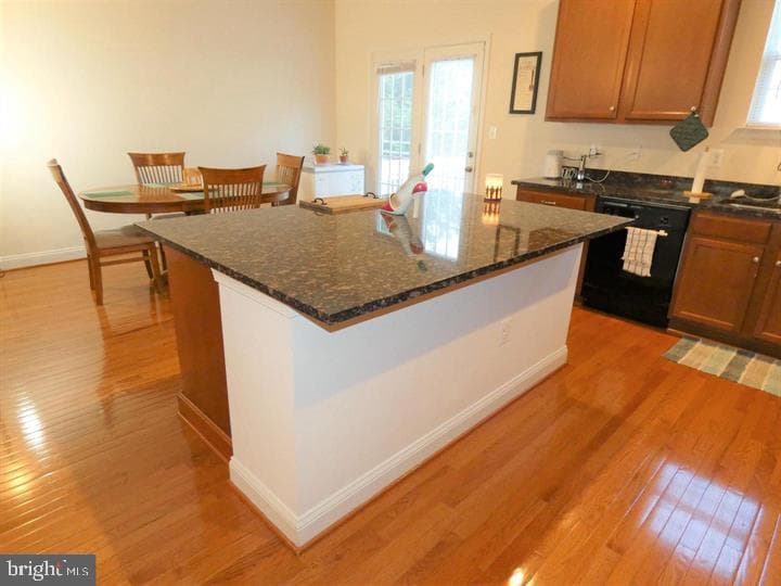 4911 Potomac Highlands Circle photo 6