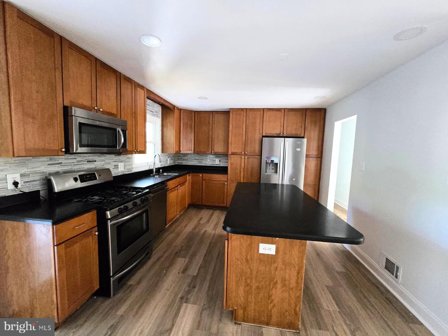 3802 Benson Court photo 7
