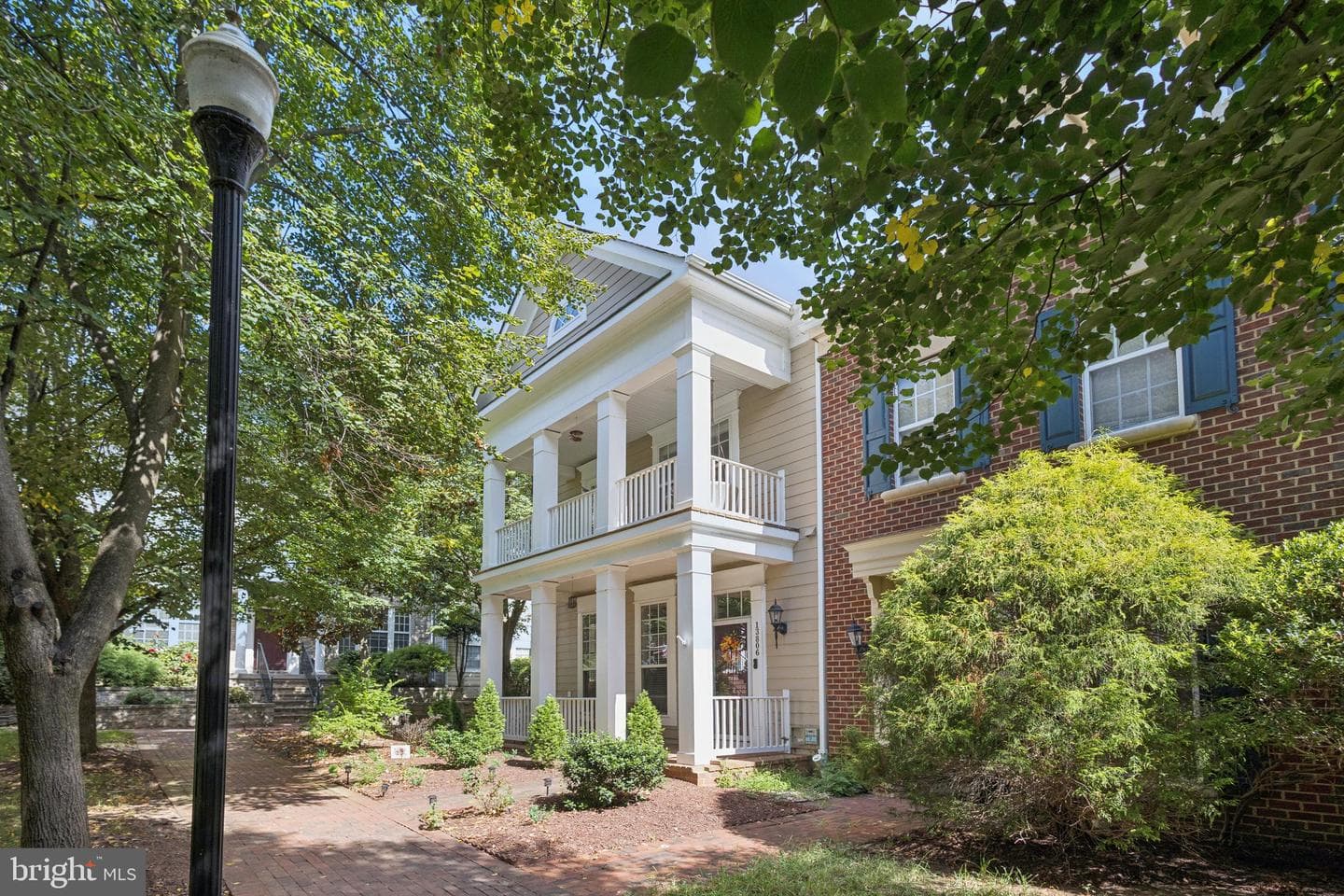 13806 Custis Square photo 1