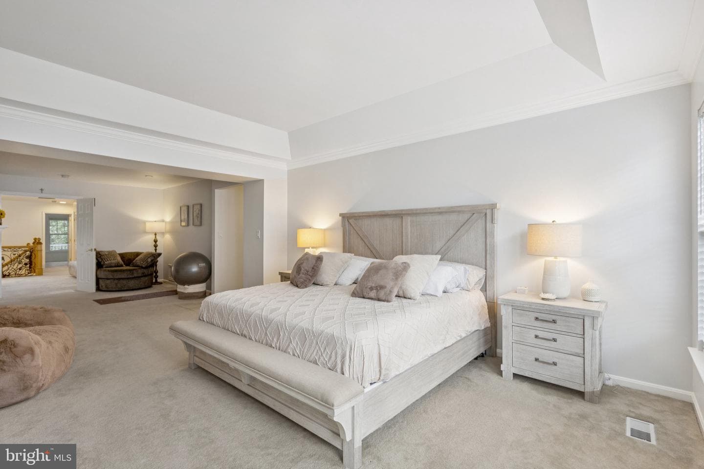 13806 Custis Square photo 20