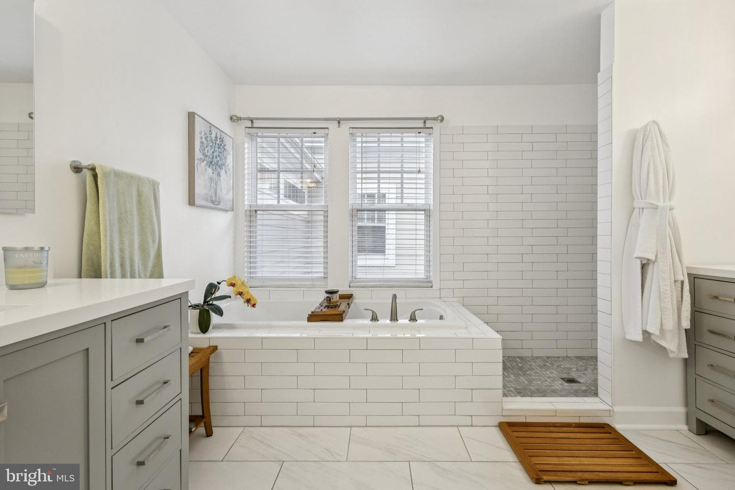 13806 Custis Square photo 24