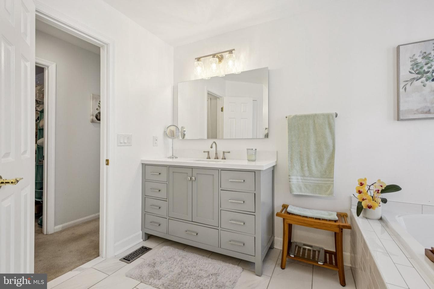 13806 Custis Square photo 26