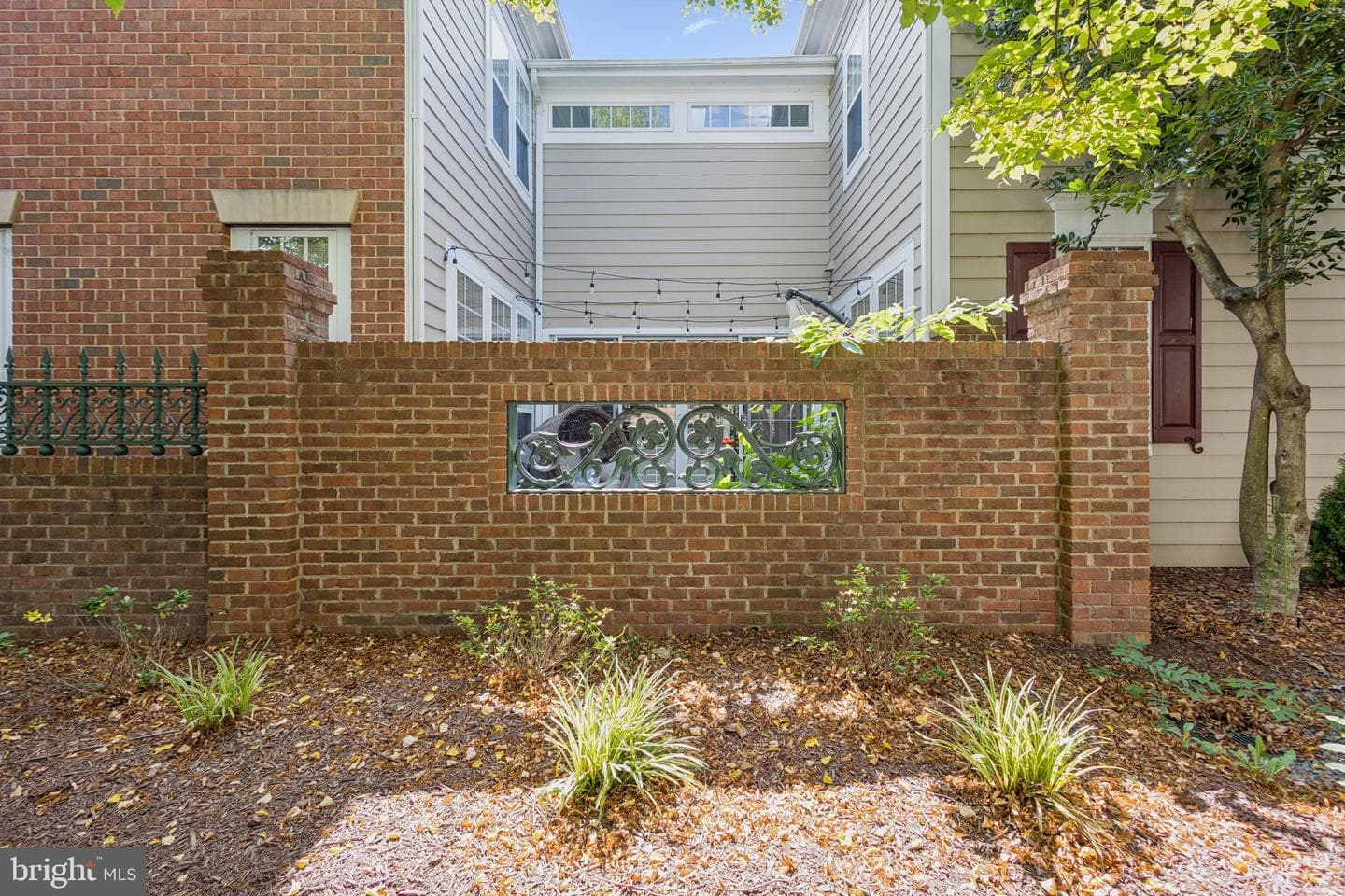 13806 Custis Square photo 34