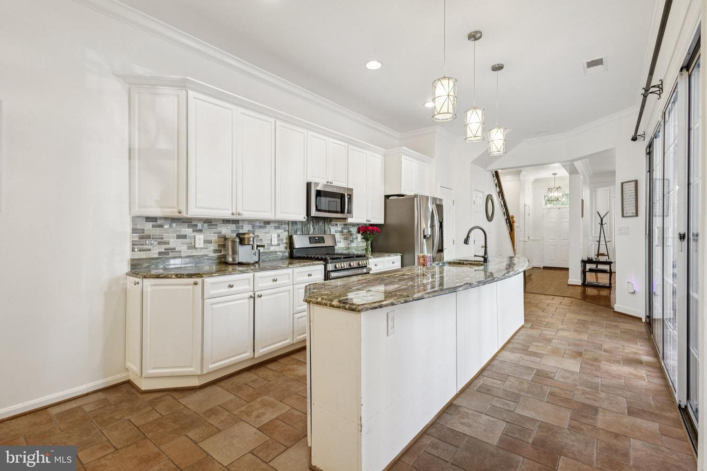 13806 Custis Square photo 8