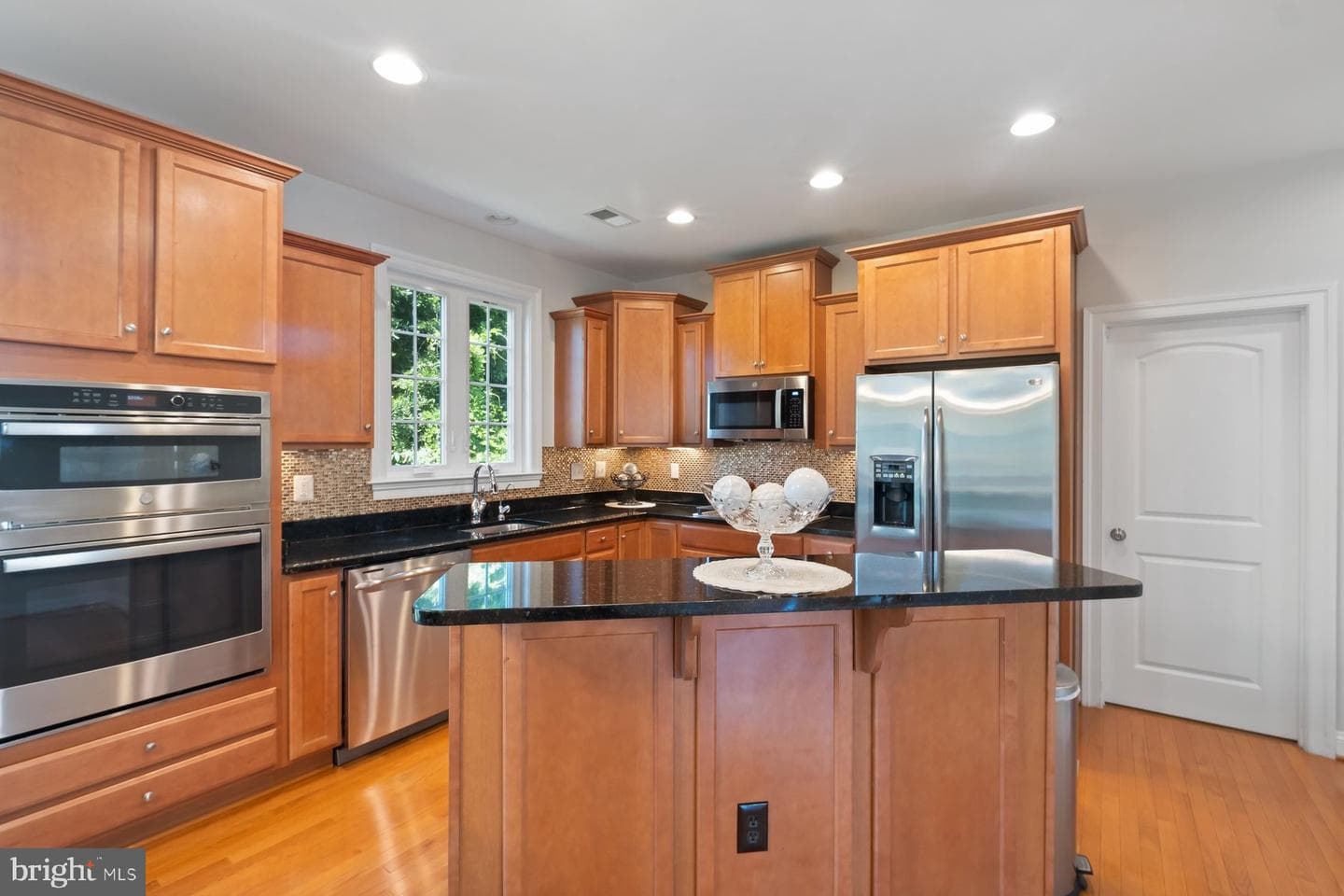 3318 Barnetts Crossing Place photo 3
