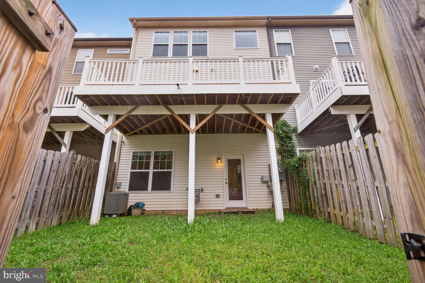 9218 Dawkins Crest Circle photo 32