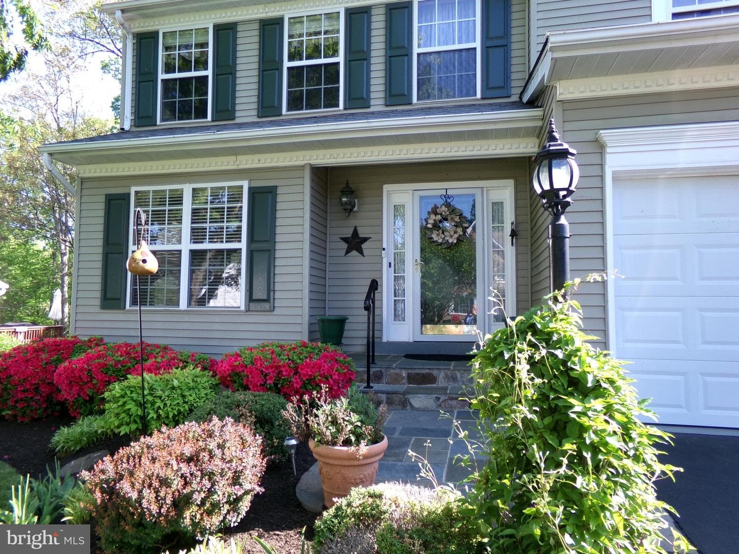 8732 Vanore Place photo 2