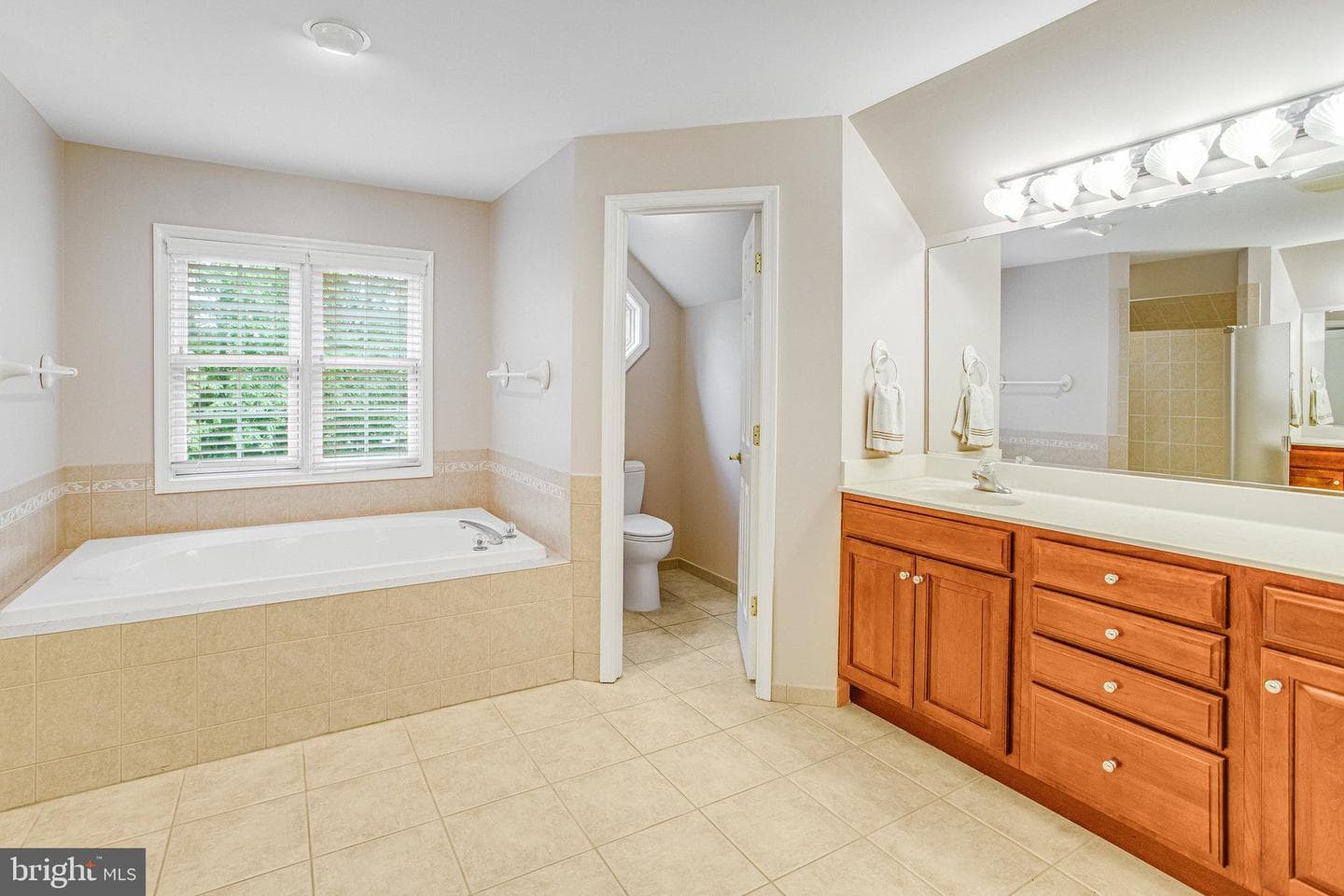 9300 Mackenzie Meadow Court photo 42
