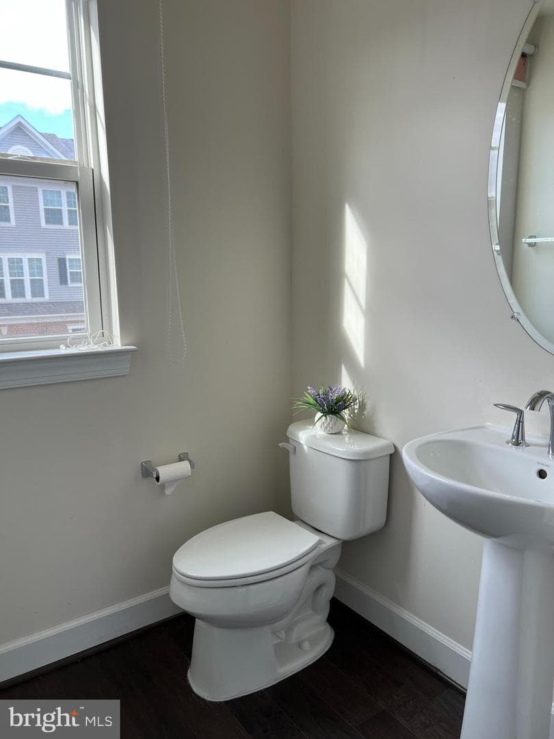 8429 Girvan Court photo 21