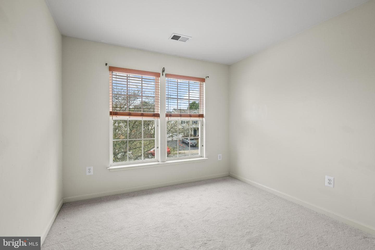 15381 Tina Lane photo 24