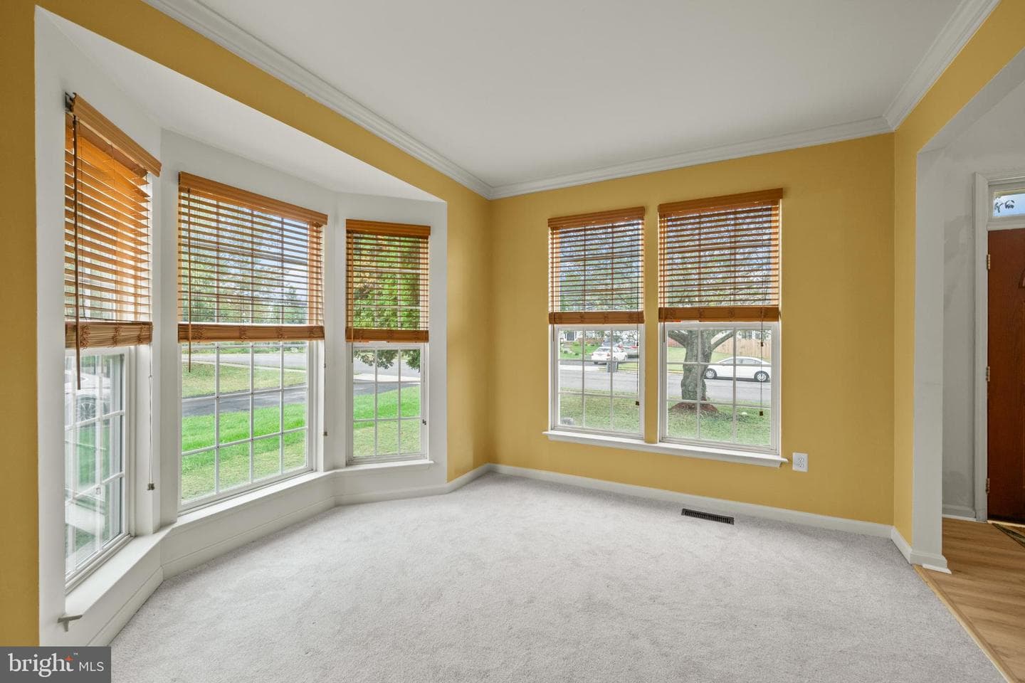 15381 Tina Lane photo 3
