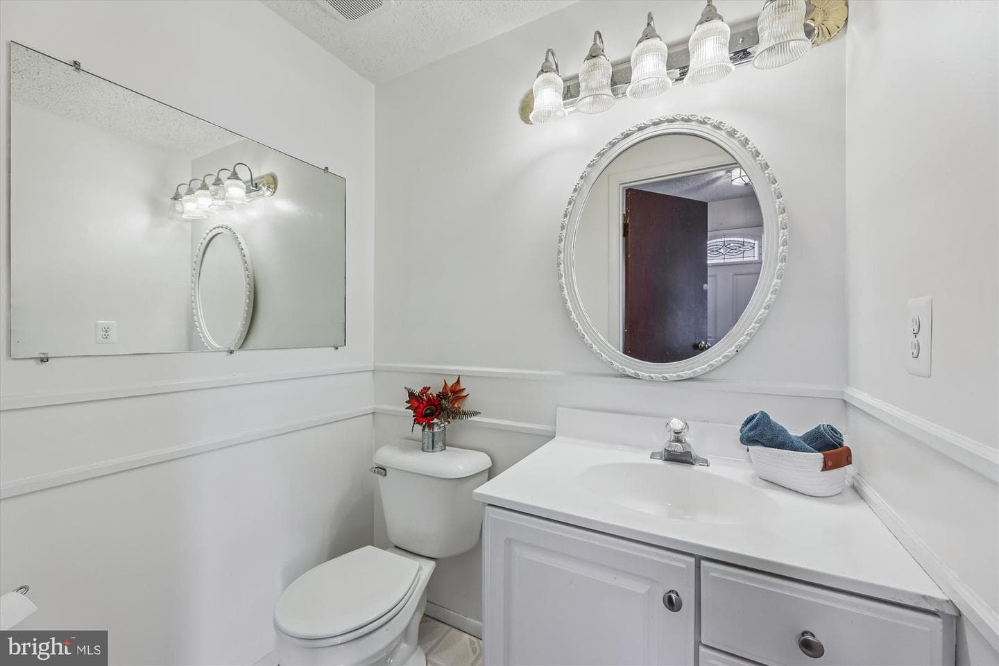 3349 Wyndale Court photo 13