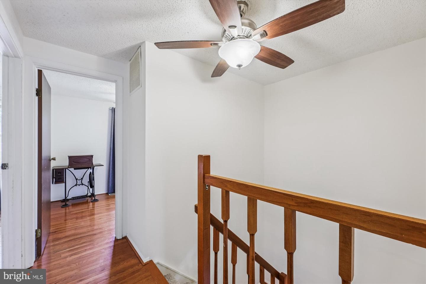 3349 Wyndale Court photo 14