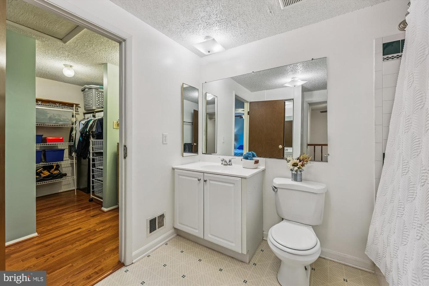 3349 Wyndale Court photo 20