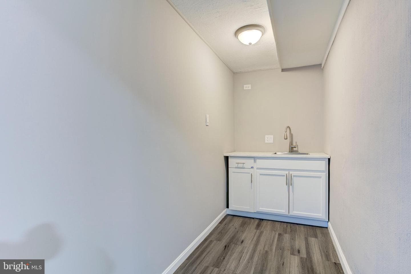 3817 Claremont Lane photo 22