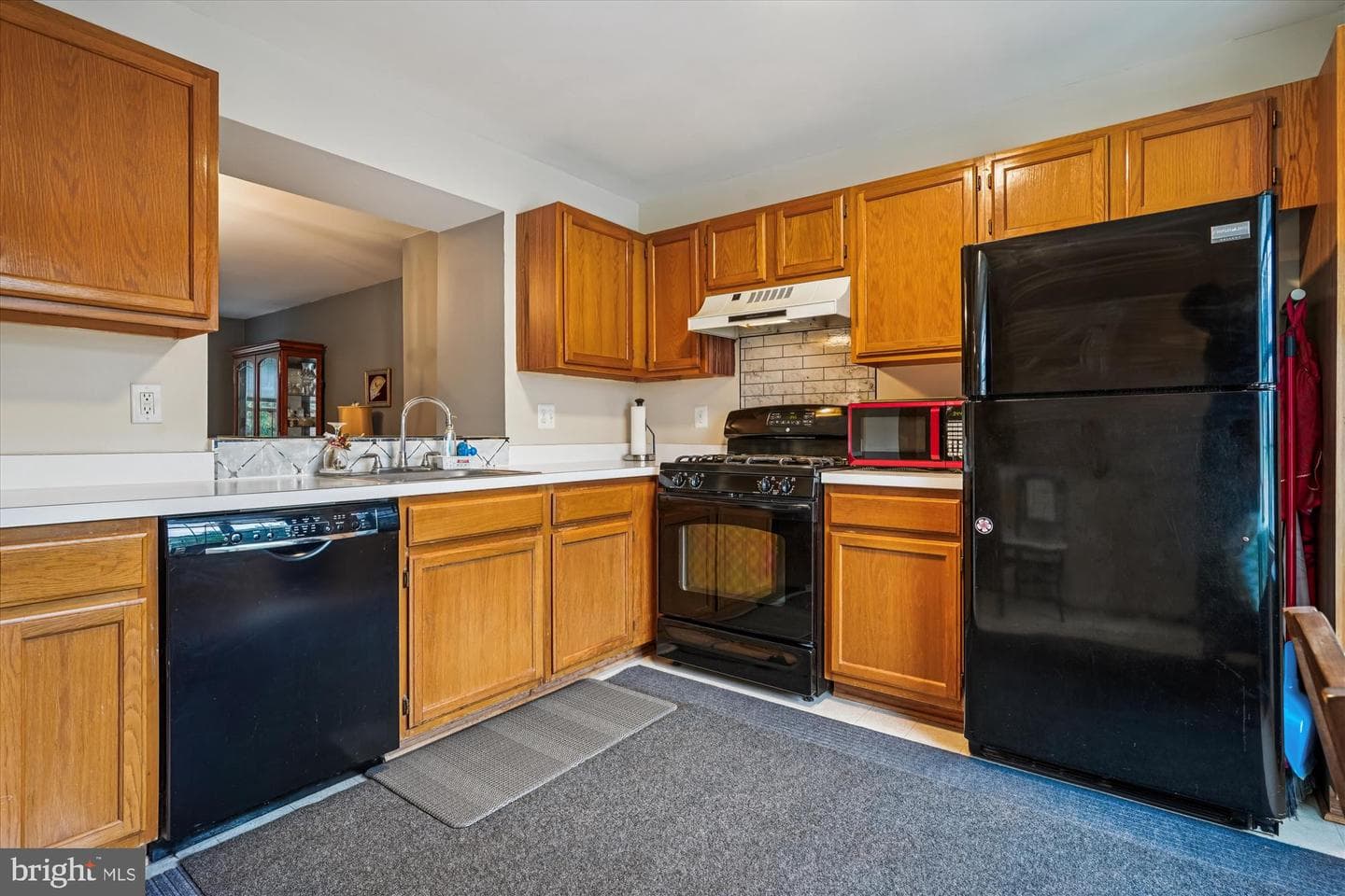 3129 Antrim Circle photo 5