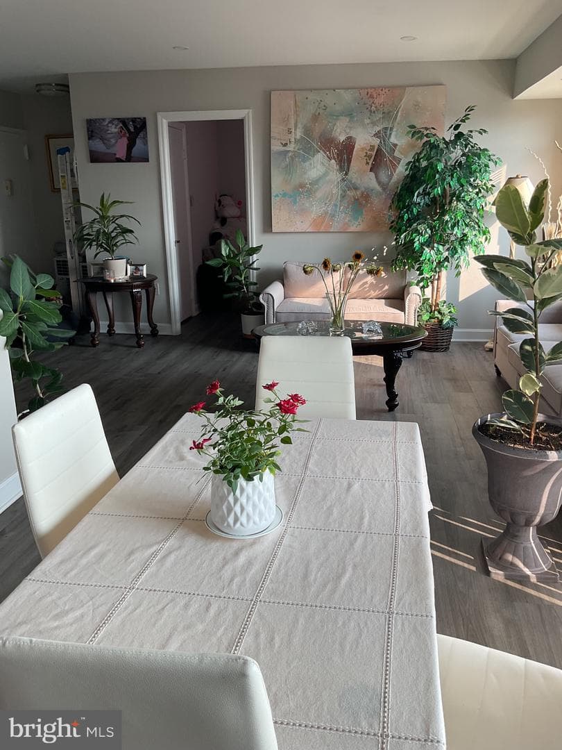 1602 Renate Drive #303 photo 5