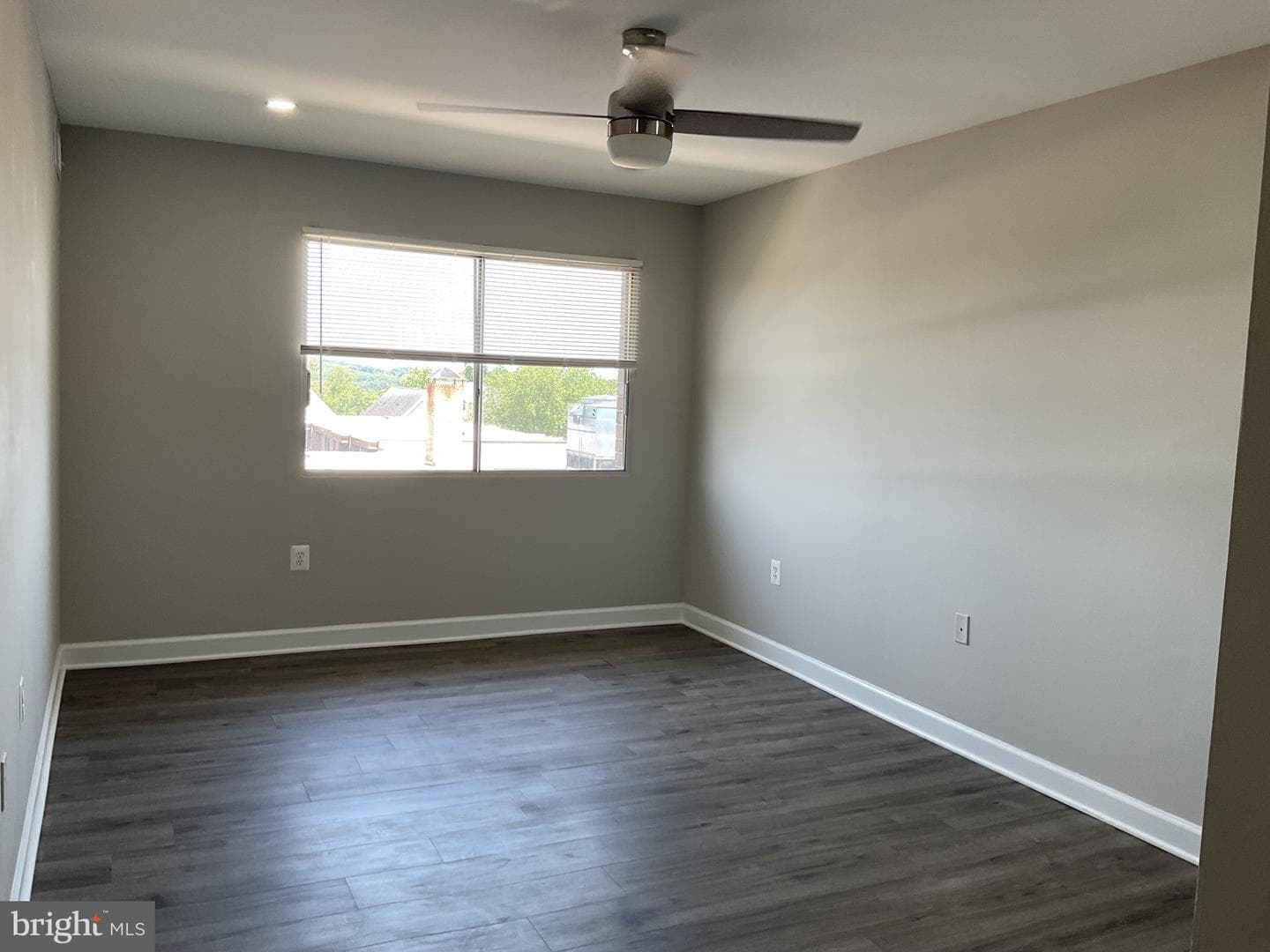 1602 Renate Drive #303 photo 82