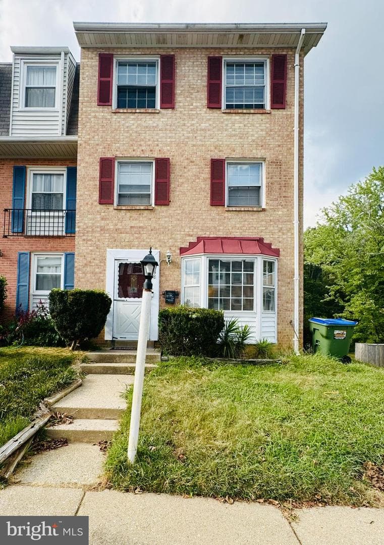 3258 Birchdale Square photo 2