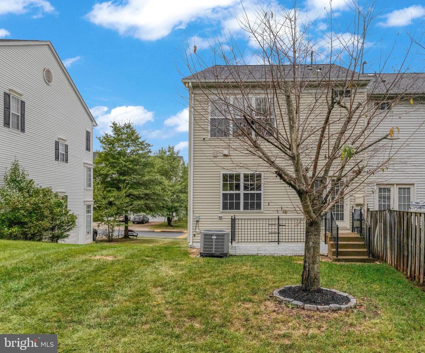 16559 Bramblewood Lane photo 22
