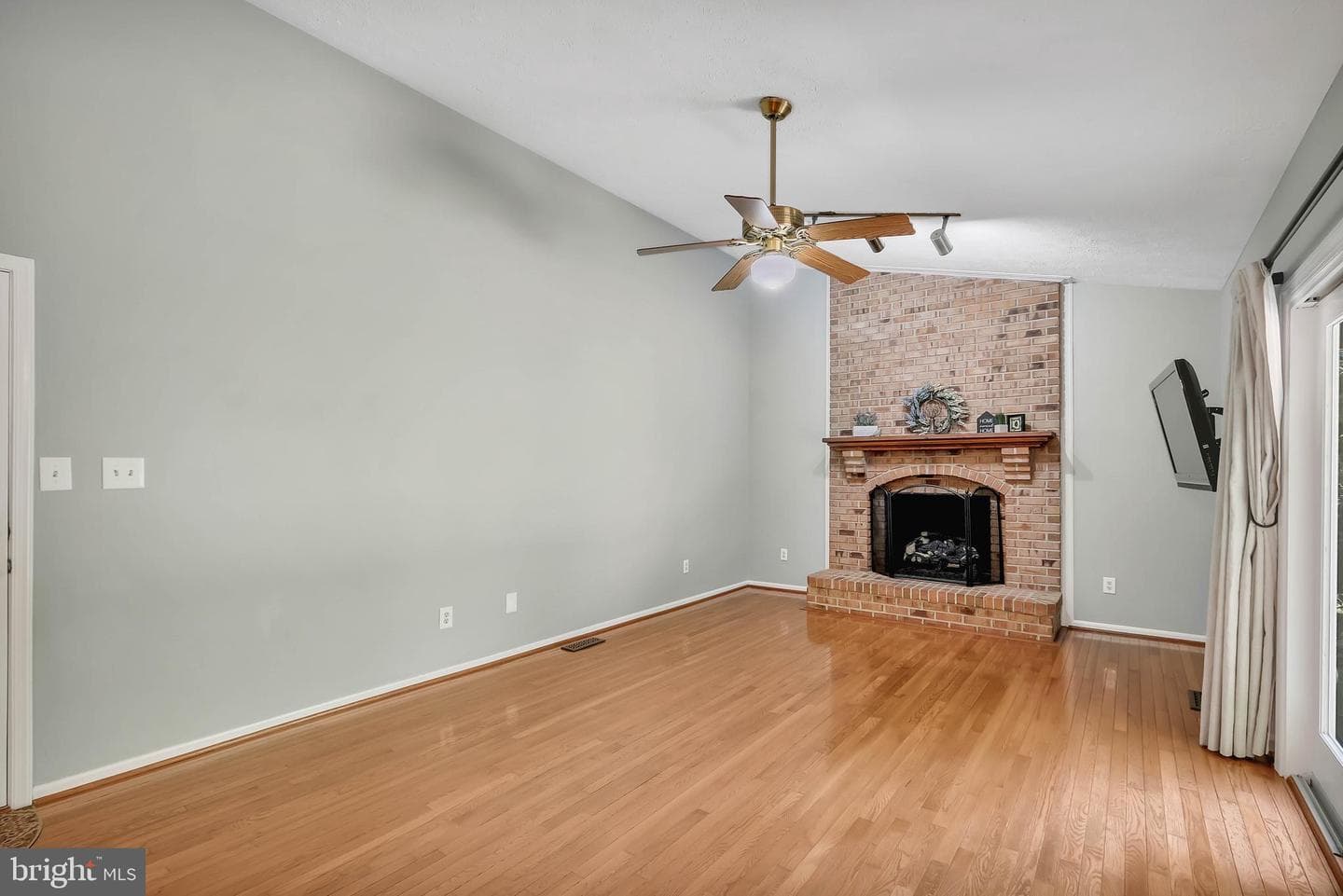 11922 Falling Creek Drive photo 9