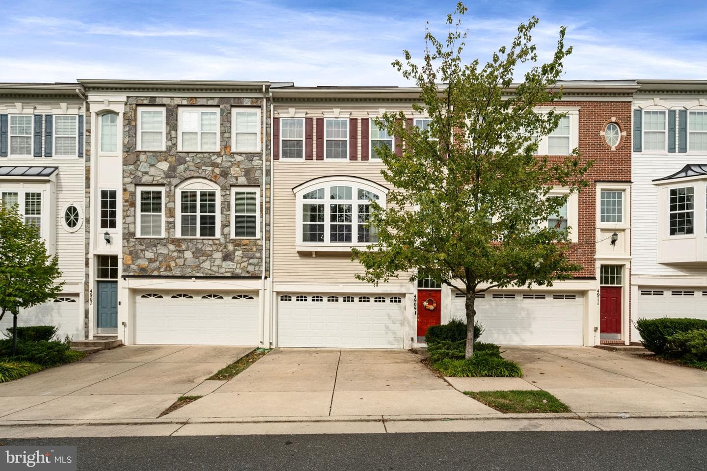 4909 Potomac Highlands Circle photo 1
