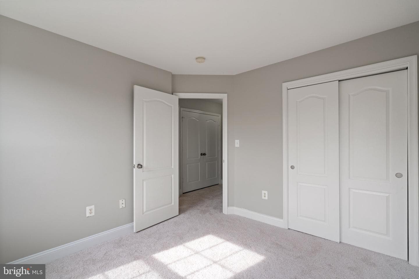 4909 Potomac Highlands Circle photo 20