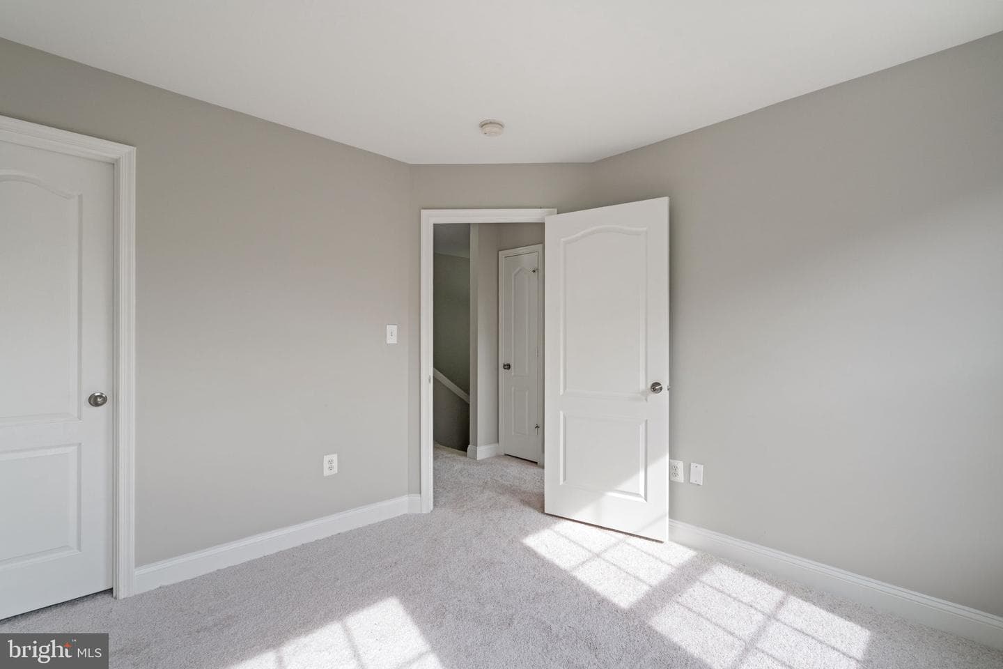 4909 Potomac Highlands Circle photo 22